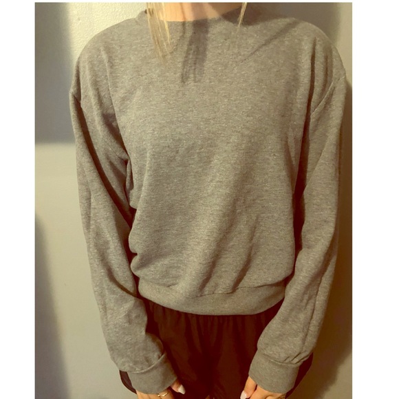 grey cropped crew neck - Picture 1 of 1